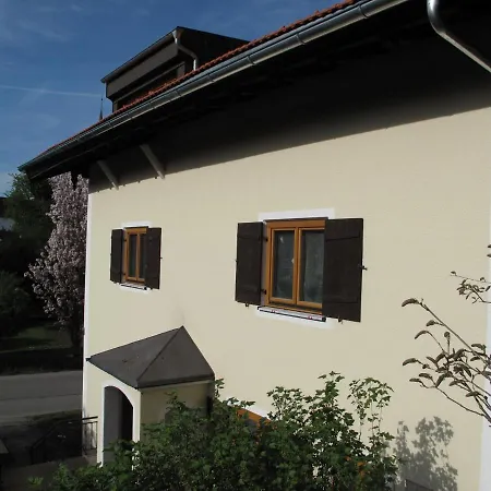 Heer Apartment *